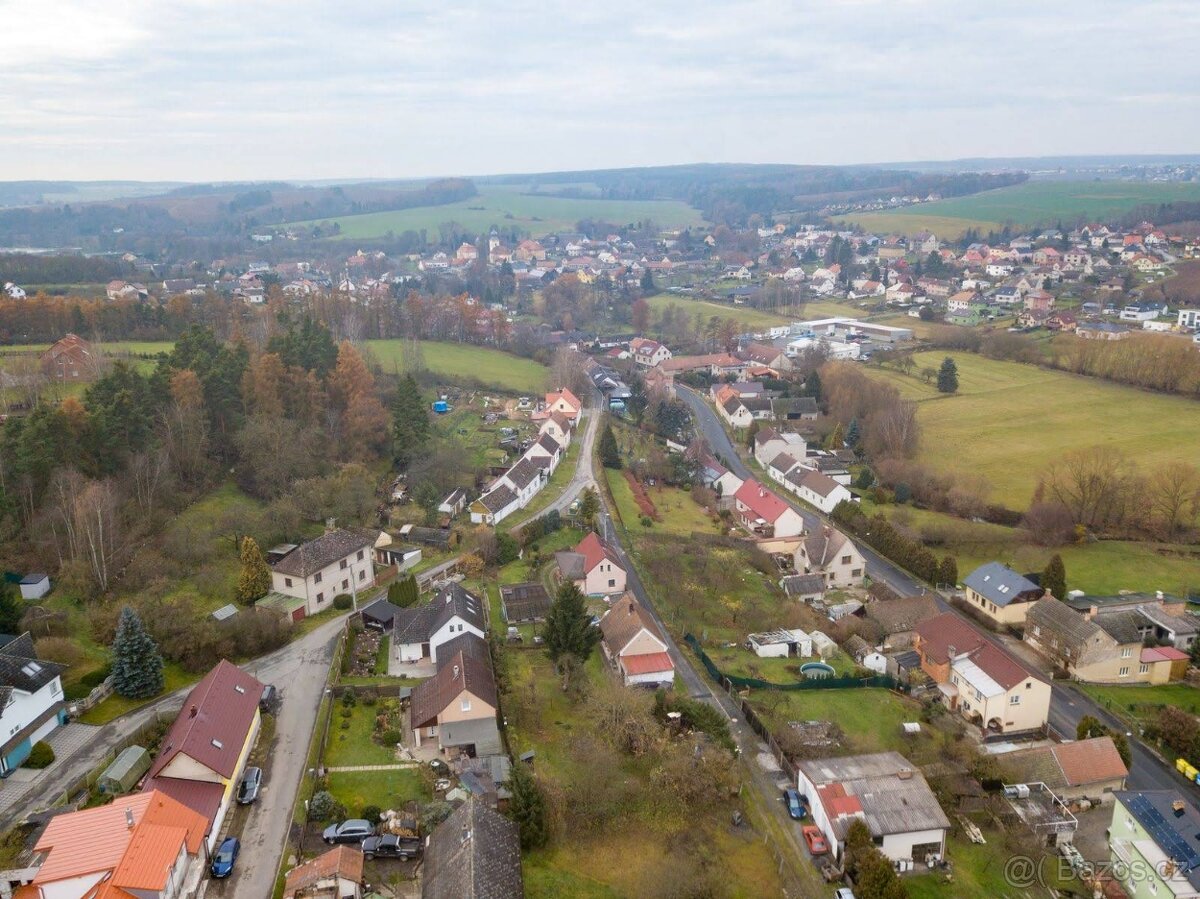 Prodej rodinný dům Ledce - 13