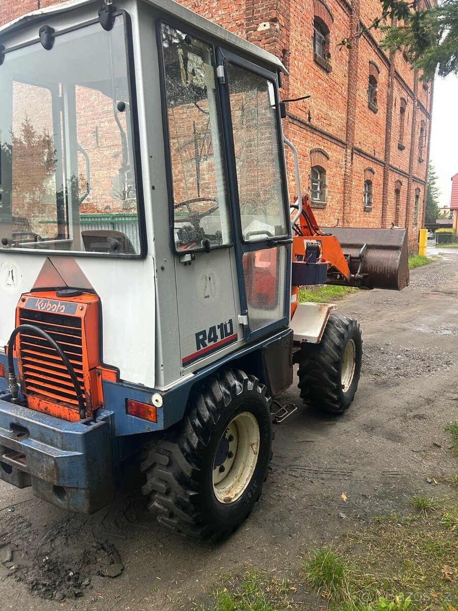 Kubota R410 mini nakladač - 13