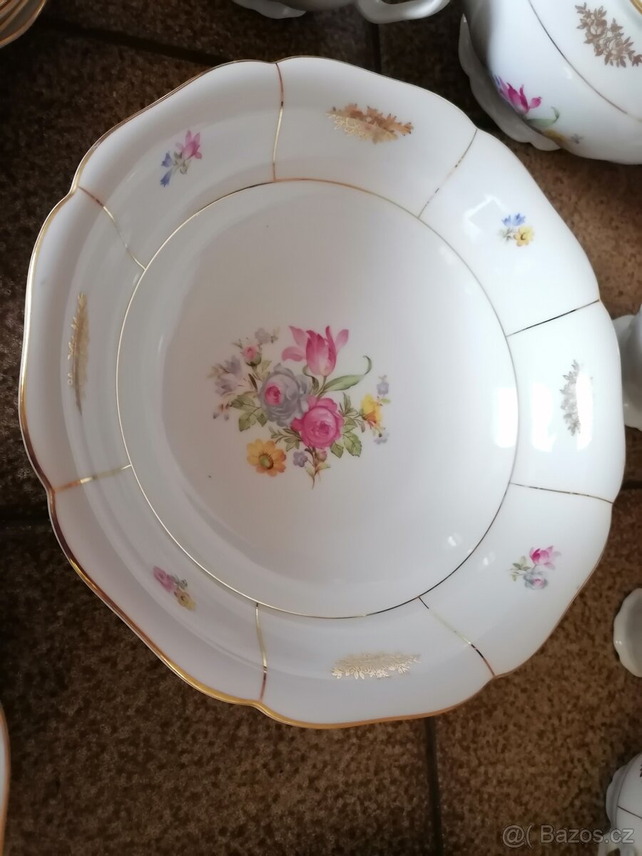 Starožitná porcelánová souprava - 13