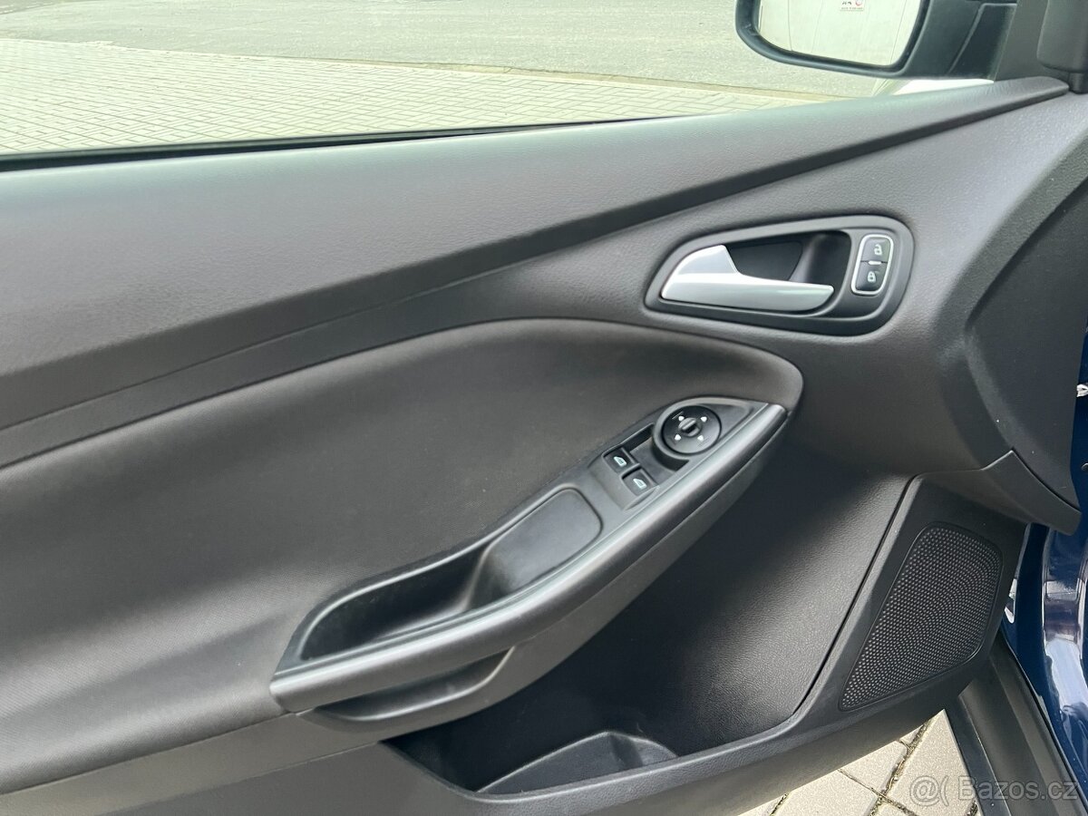 Ford Focus III FL Combi 1,6 TDCi, ČR, 7/2015 - 13