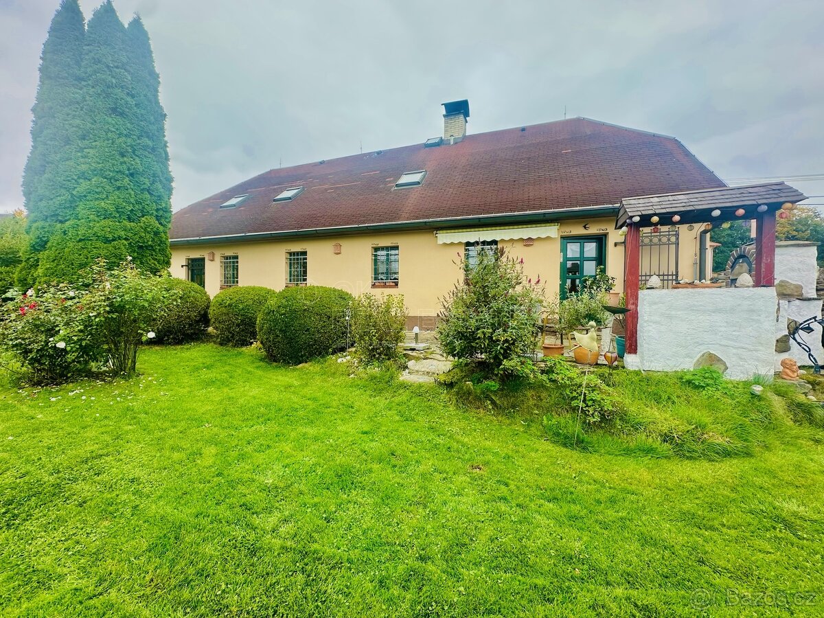 Prodej chalupy 252 m2, pozemek 1418 m2 - 13