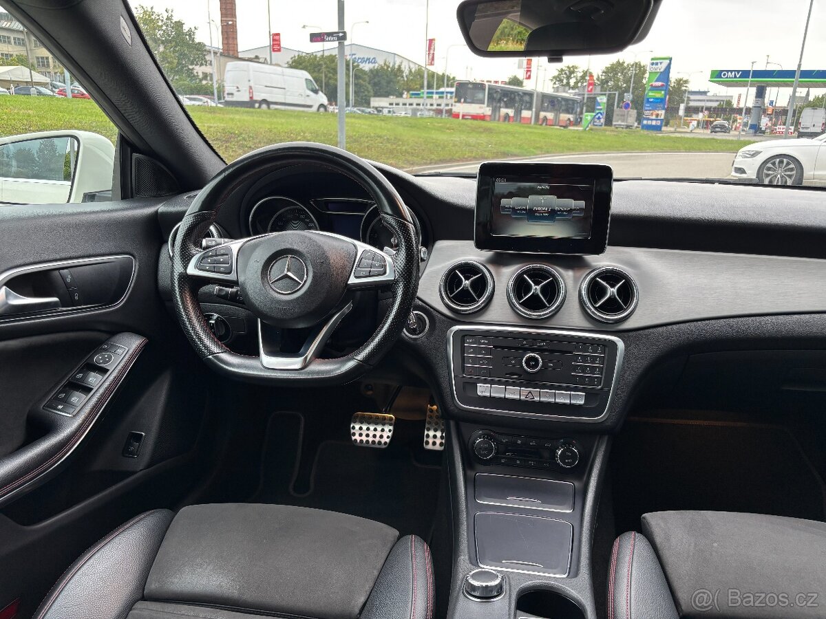 Mercedes-Benz CLA 180 1.6i AMG Automat ČR - 13