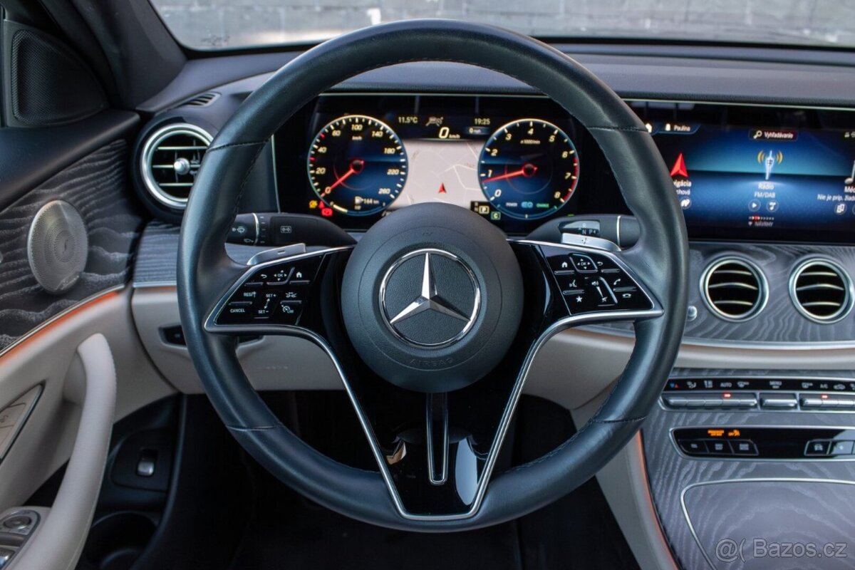 Mercedes-Benz E 300 mHEV A/T - 13