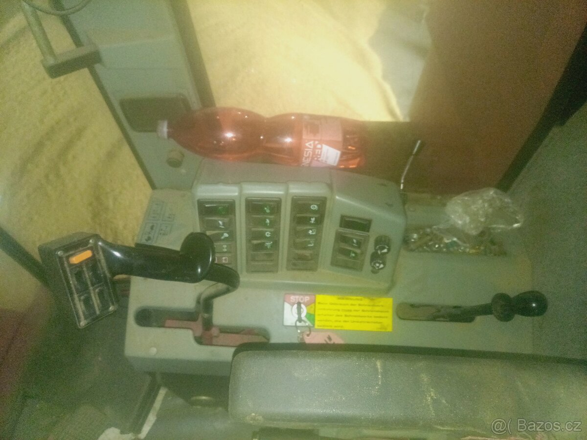 Kombajn MF40 - 13