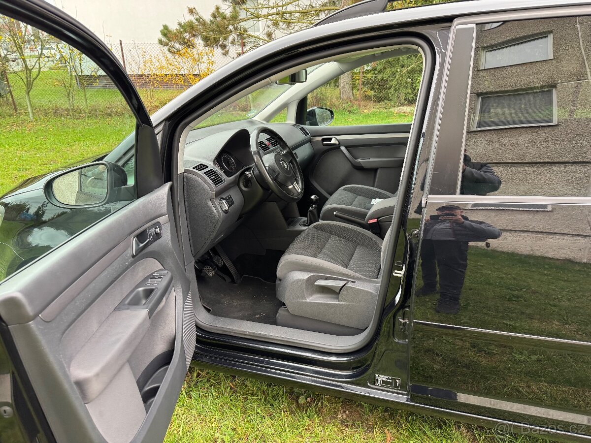 VW Touran 1,2TSI - 13