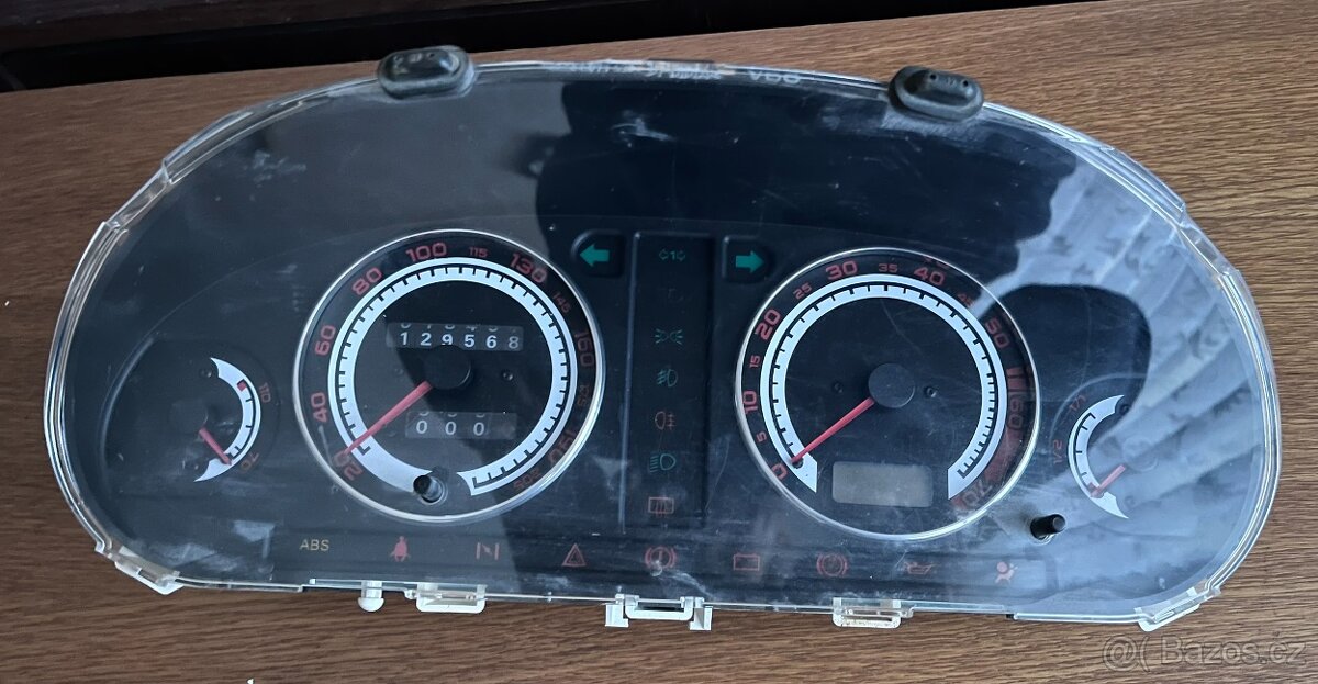 Mlhovky Škoda Felicie, motorky stahovaček oken - 13