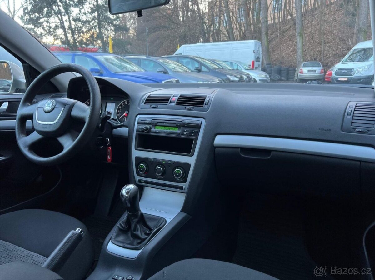 Škoda Octavia Combi 1.6 TDI 77 kW klima tažné 2010 - 13