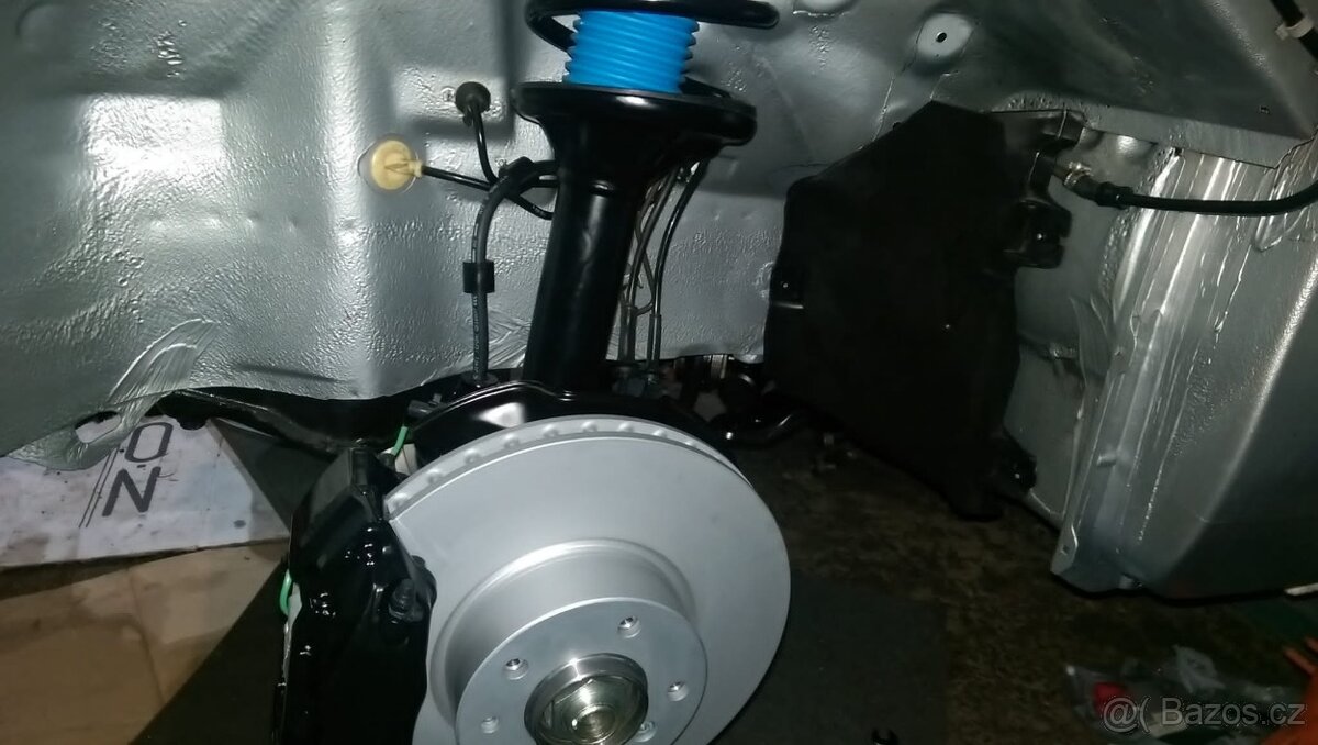 BMW E34 540i Manual - 13