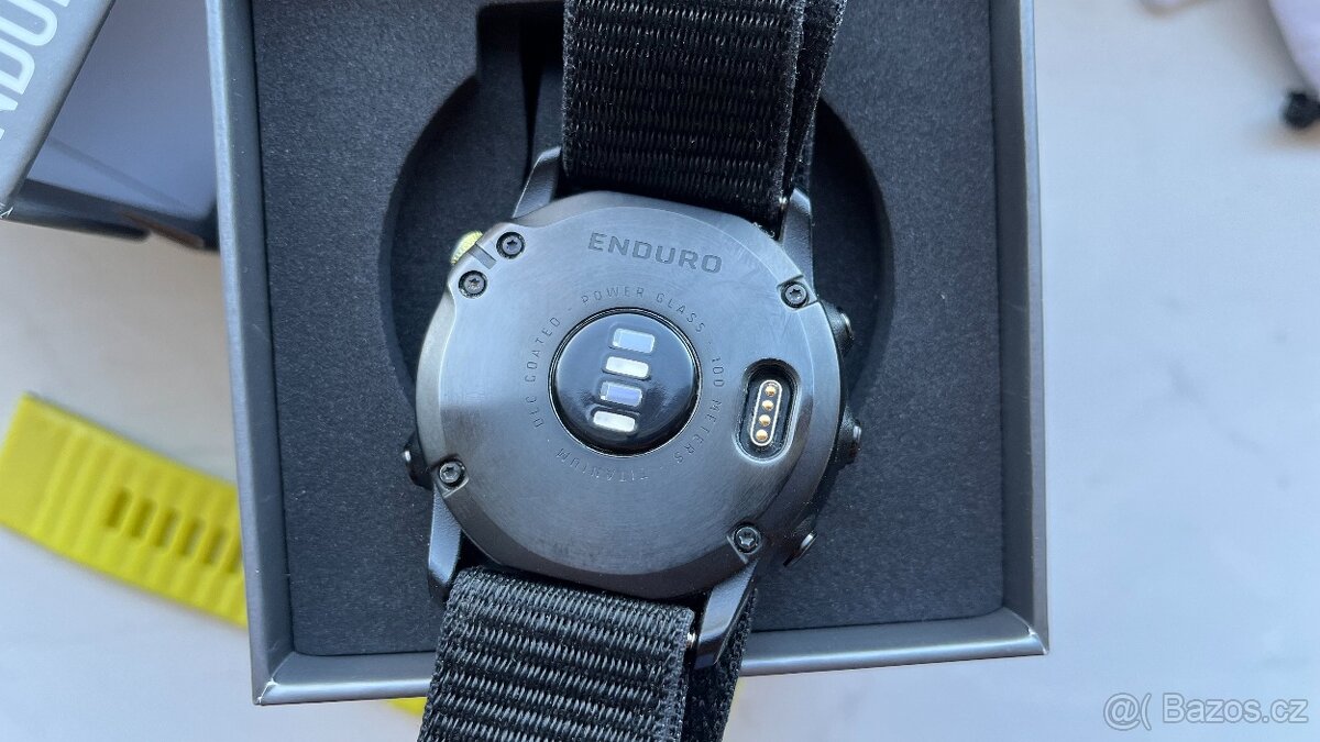 Garmin Enduro Solar Carbon DLC Titanium + extra QuickFit - 13
