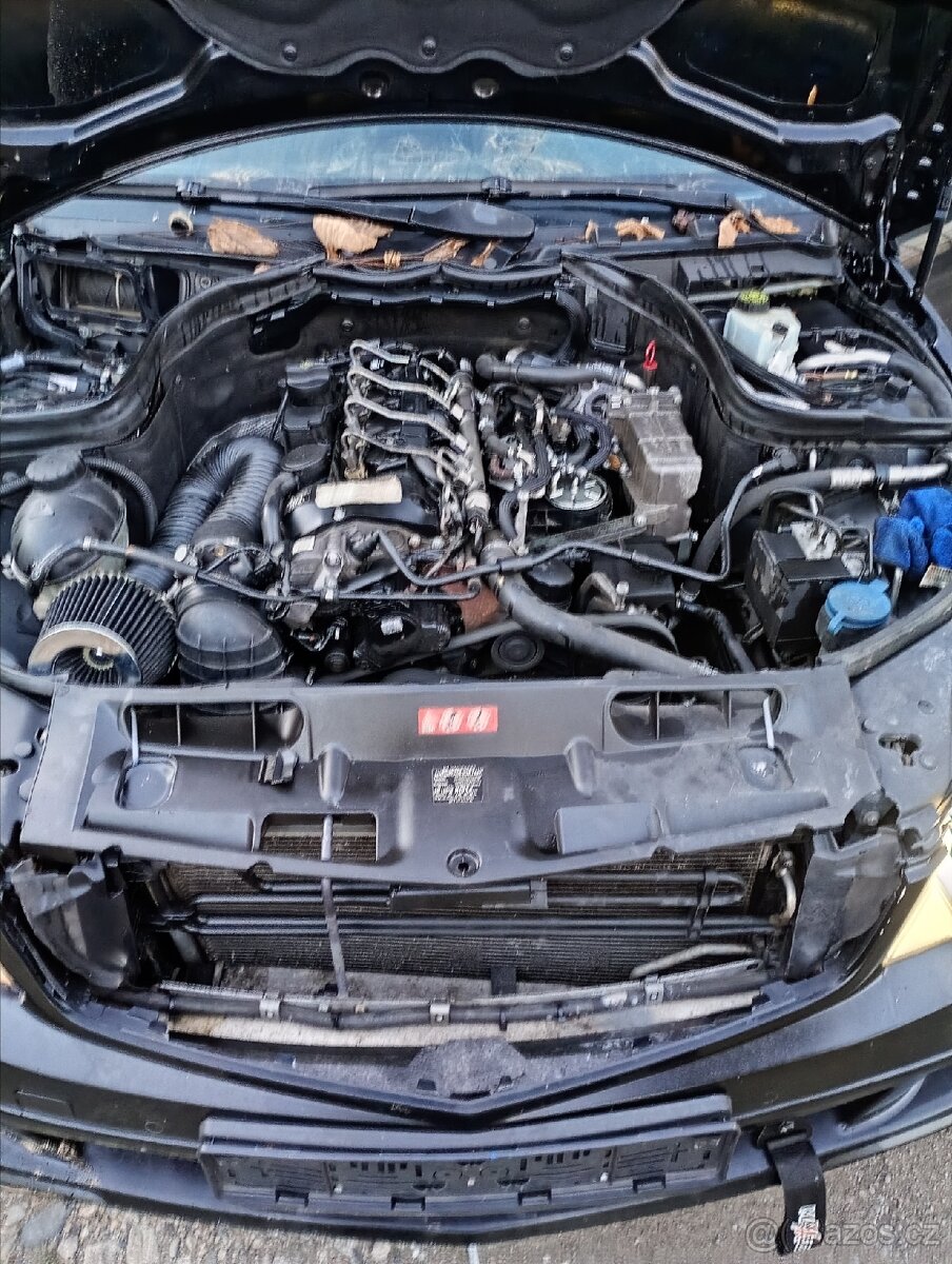 Mercedes C-class 220cdi W204 - 13