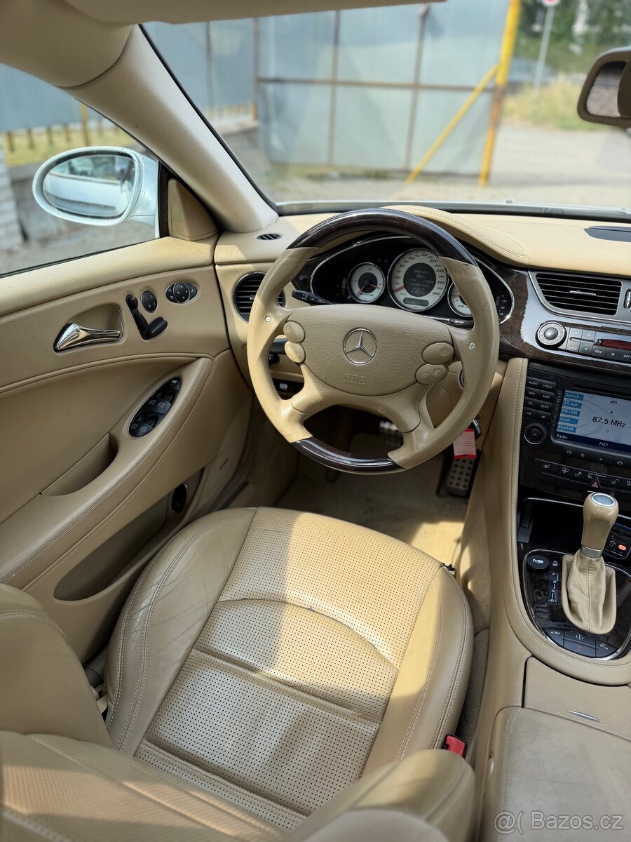 Mercedes-Benz CLS 55 AMG - 13