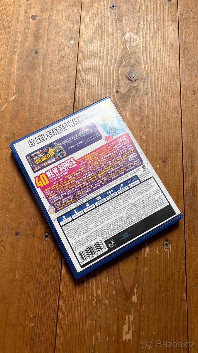 PlayStation 4 Camera + Just Dance 2019 - 13