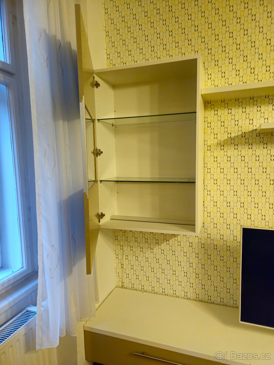 Obyvaci stena + komoda - 13