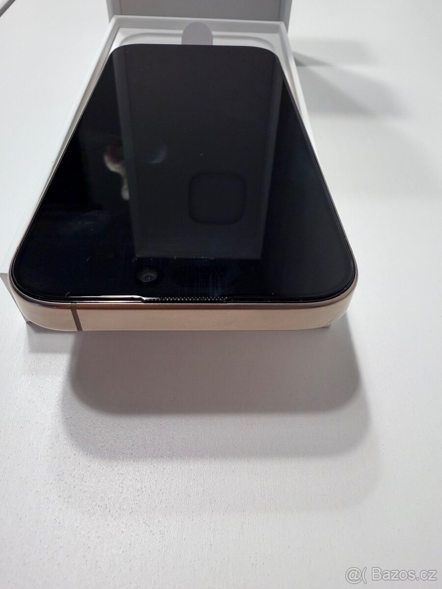 Prodám iPhone 16 Pro-Desert Titanium TOP STAV - 13
