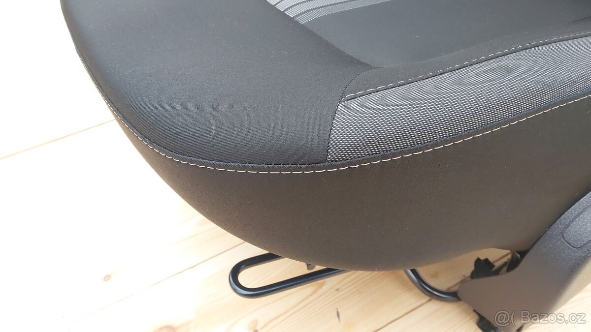 Dacia Sandero Stepway – Sedadlo řidiče - 13