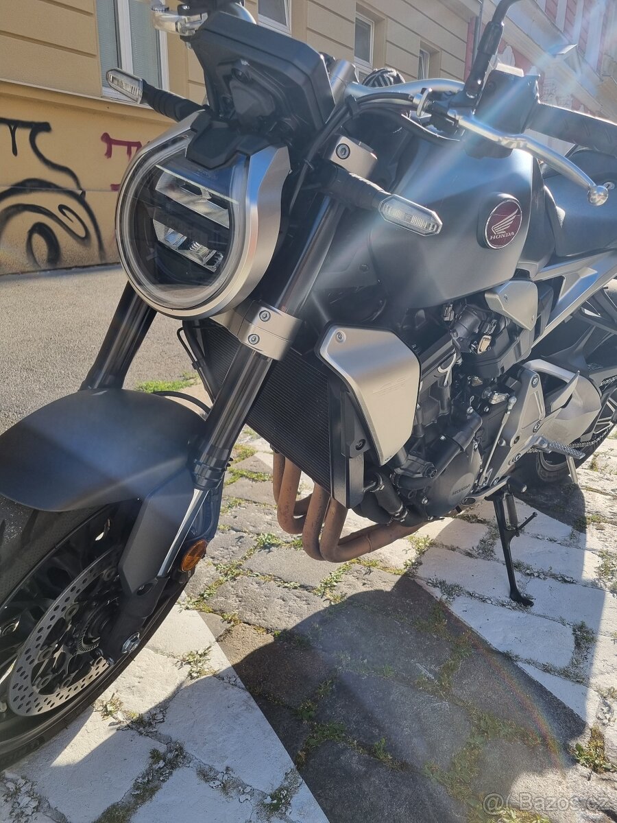 HONDA CB1000RA - 13