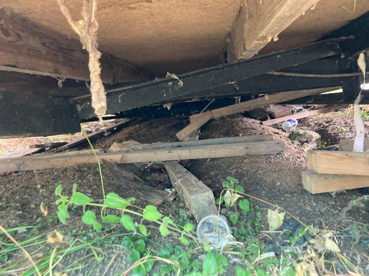 Mobilheim na opravu - 13