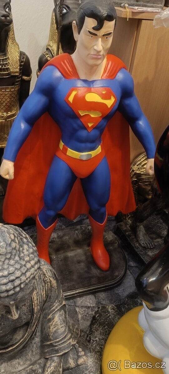 Predator, Ironman, Spiderman, E.T a jiné postavy - 13