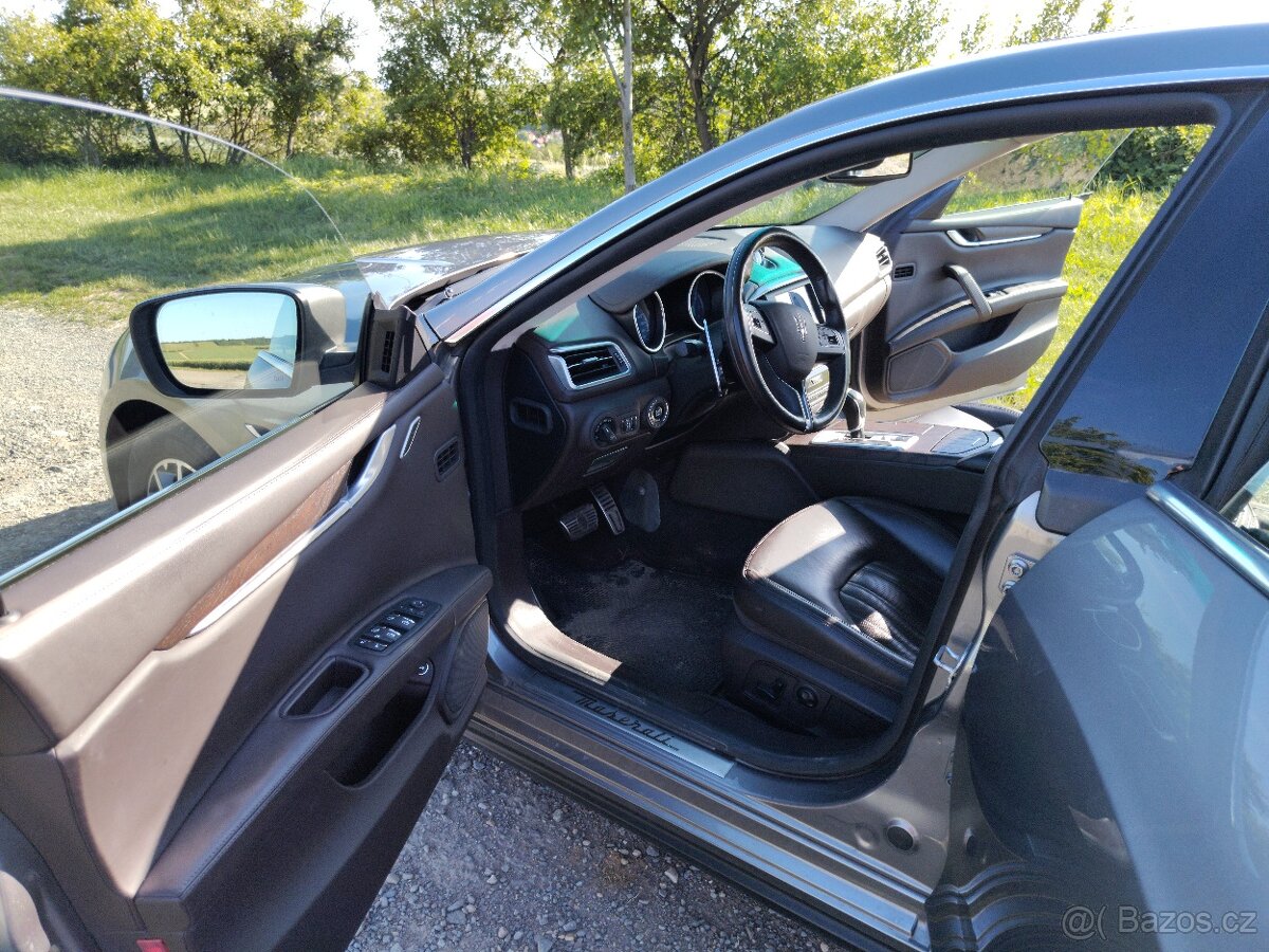 Maserati Ghibli SQ4 - 13