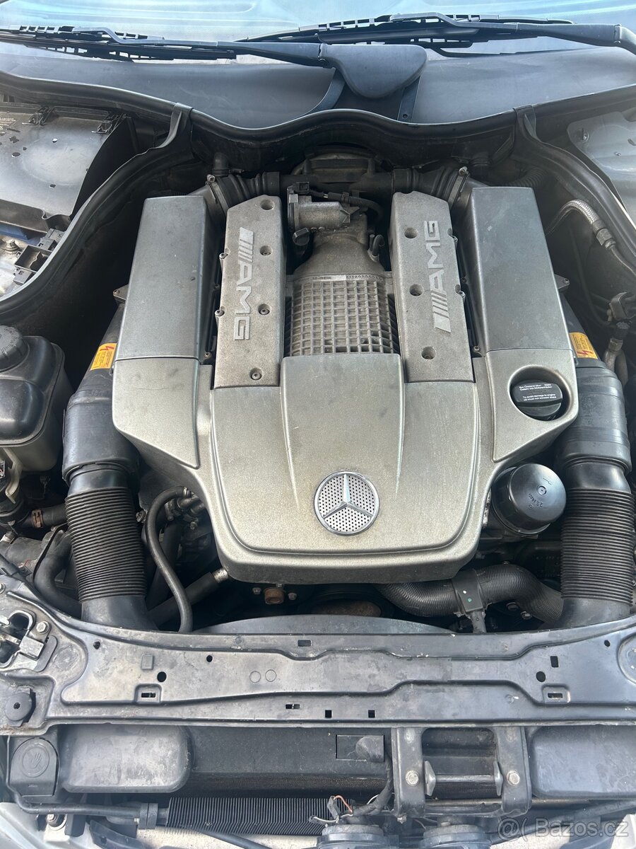 Mercedes Benz C32 AMG - 13