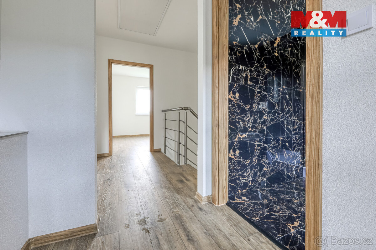 Prodej rodinného domu, 98 m², Sokolov, ul. Tyršova - 13