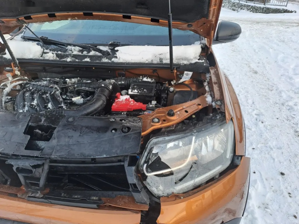 Dacia Duster, 1.6i BOURANÉ, JIŽ REZERVOVANÉ - 13