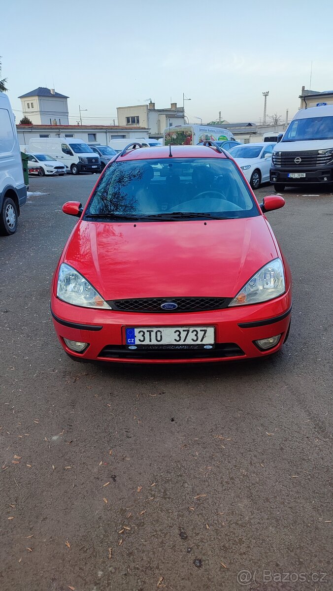 Ford Focus 1.6 kombi - 13