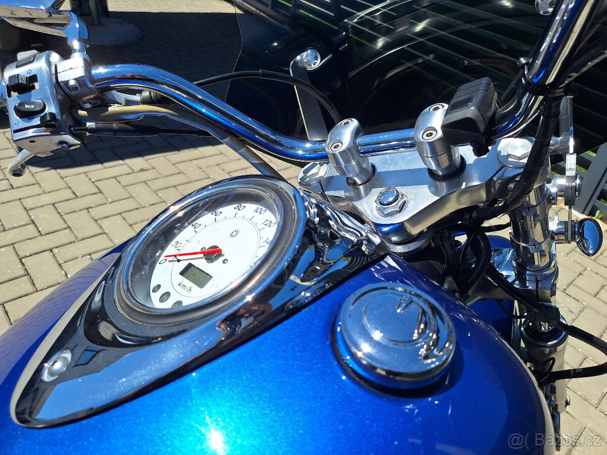 Yamaha XVS 1100 Dragstar - 13