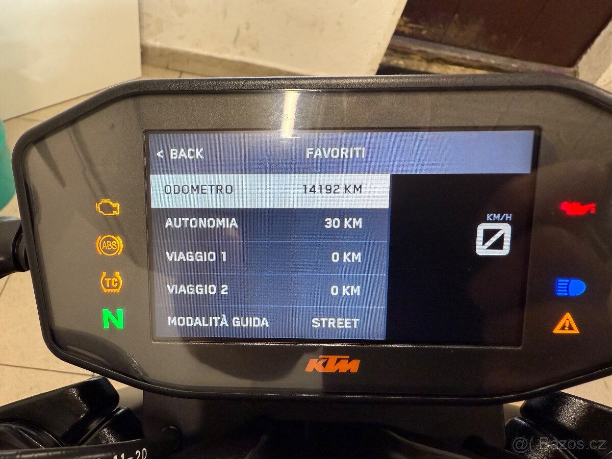 KTM 890 DUKE,ABS,TOP - 13