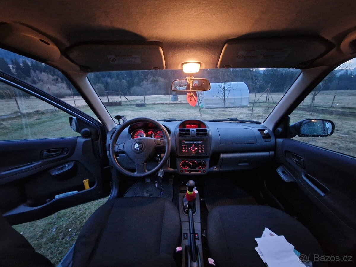 Suzuki Ignis 1.5 VVT 4x4 - 13