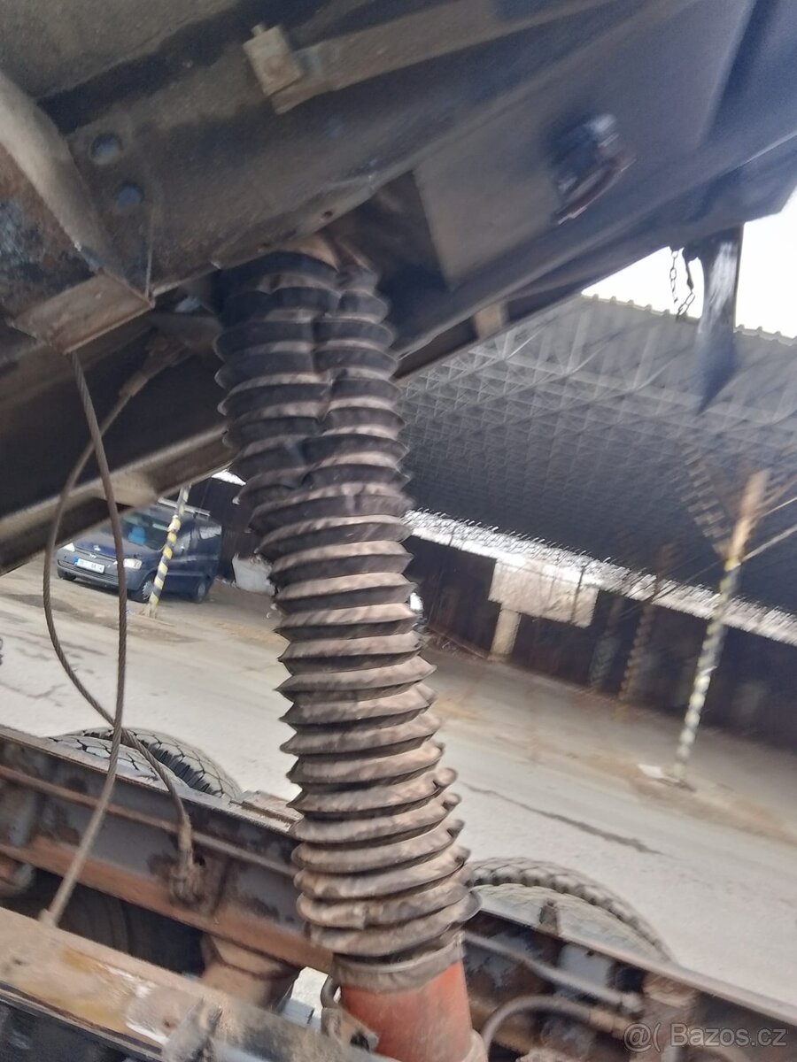 Tatra 815 T2 sklápěč - 13