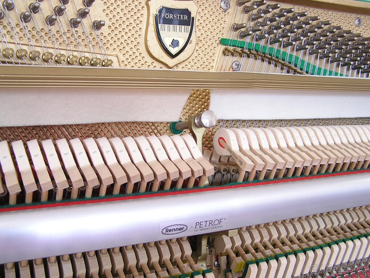 Prodám pianino August Förster mod.124 III. - 13