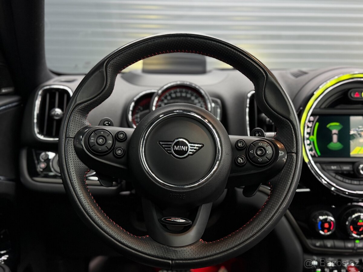 Mini COUNTRYMAN JCW - 13