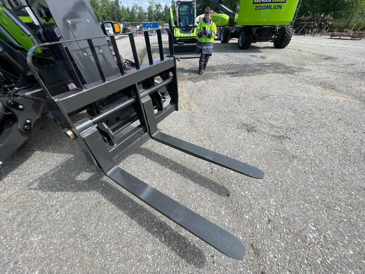 Teleskopický manipulátor Zoomlion ZTH4014 - 13
