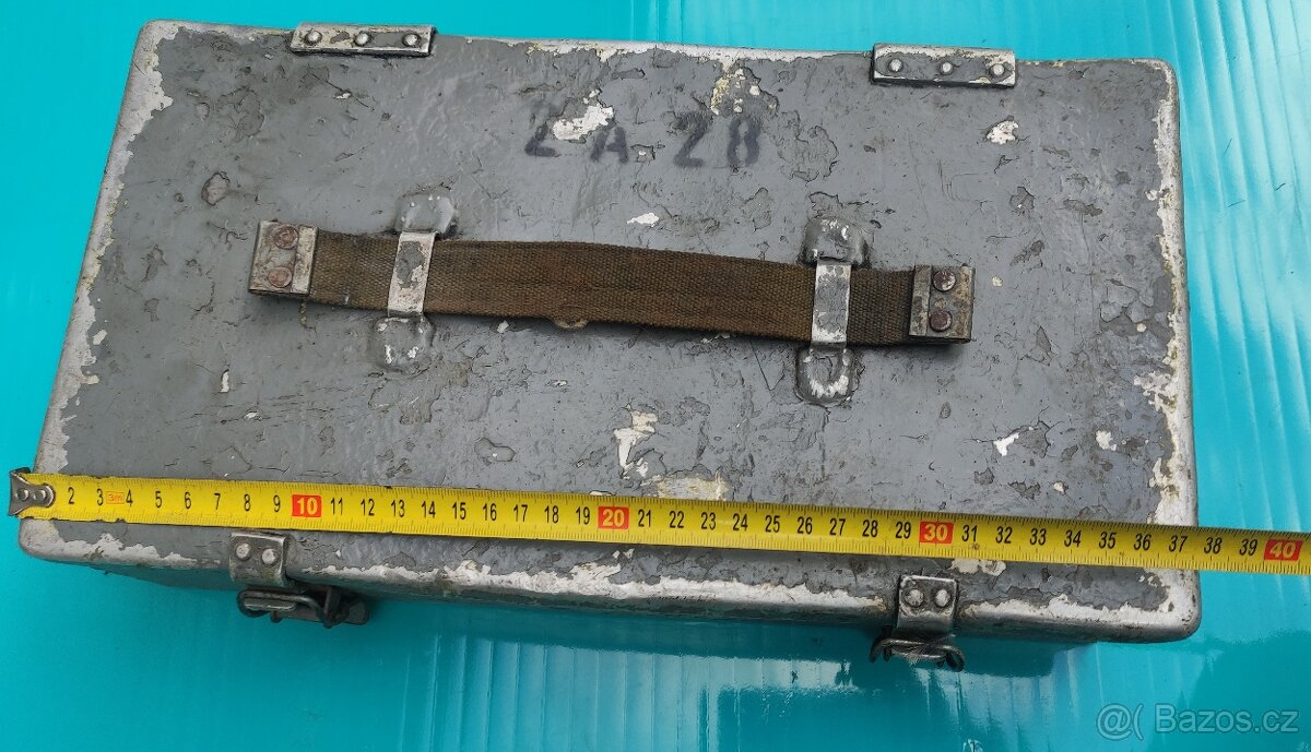 Vojenská bedna. - 13