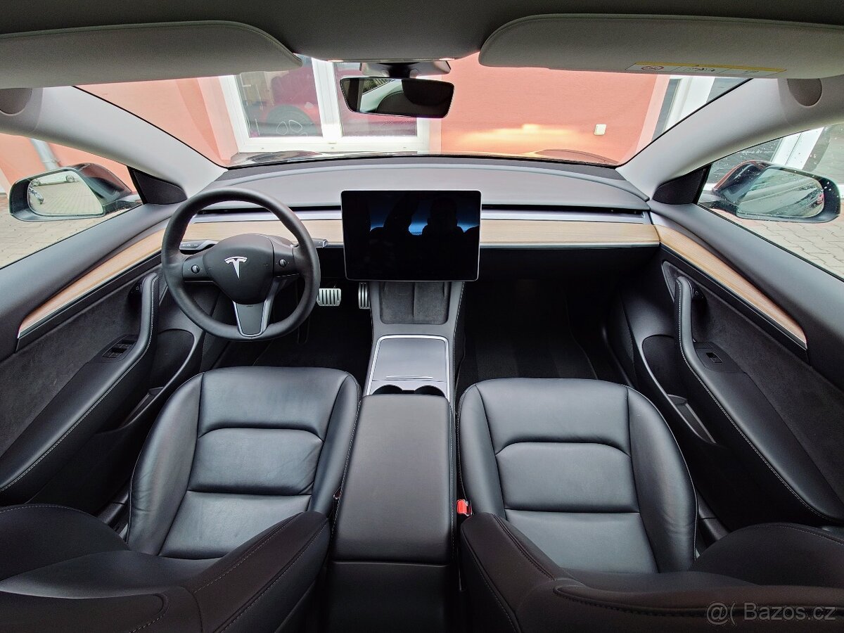 Tesla Model 3 2021 Performance 377 kW - 13