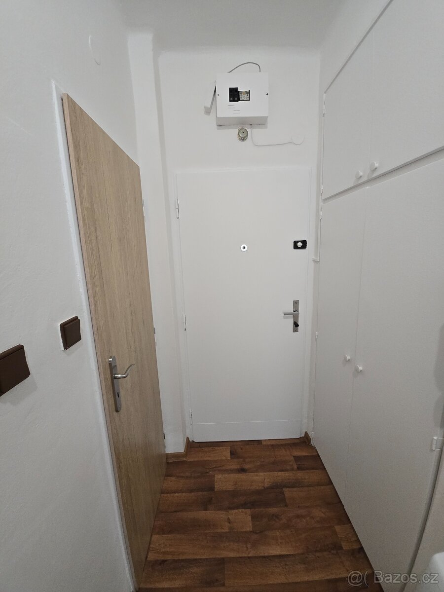 Pronájem bytu 2+1 56 m² Luční, Semily - Podmoklice - 13