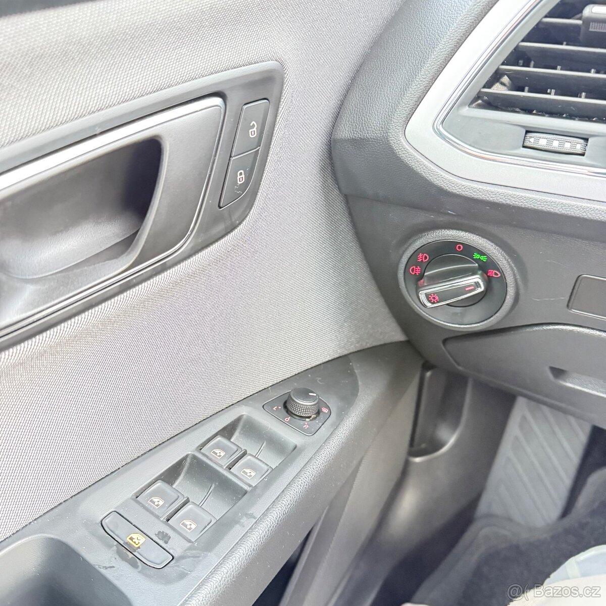 SEAT LEON style facelift 2017 - 13