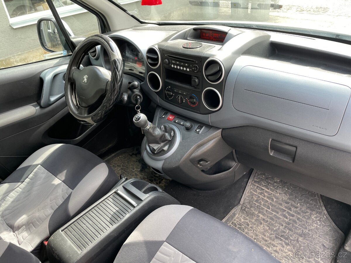 PEUGEOT PARTNER TEPEE 1.6HDi-TAŽNÉ- - 13
