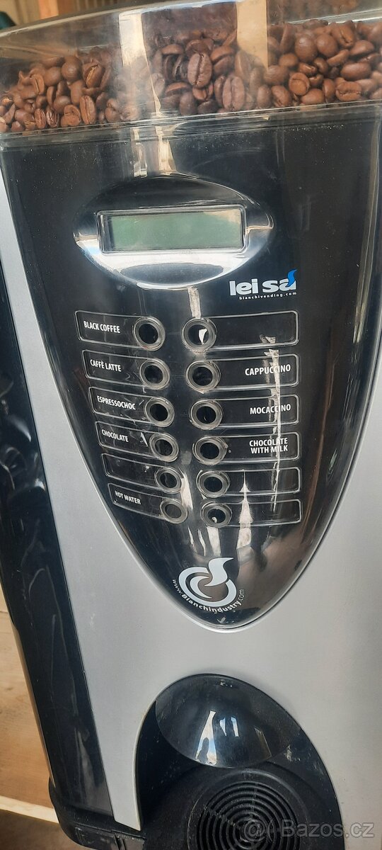 Velký kávovar - 13