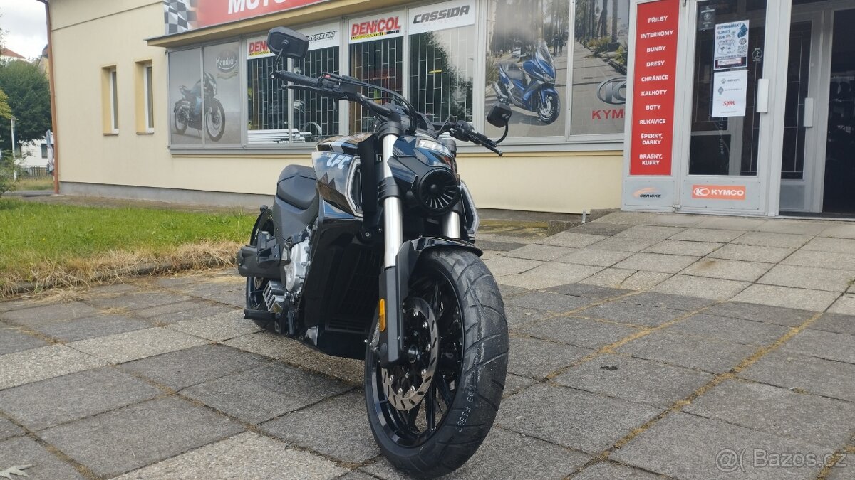 Benda LFC 700 černá - 13