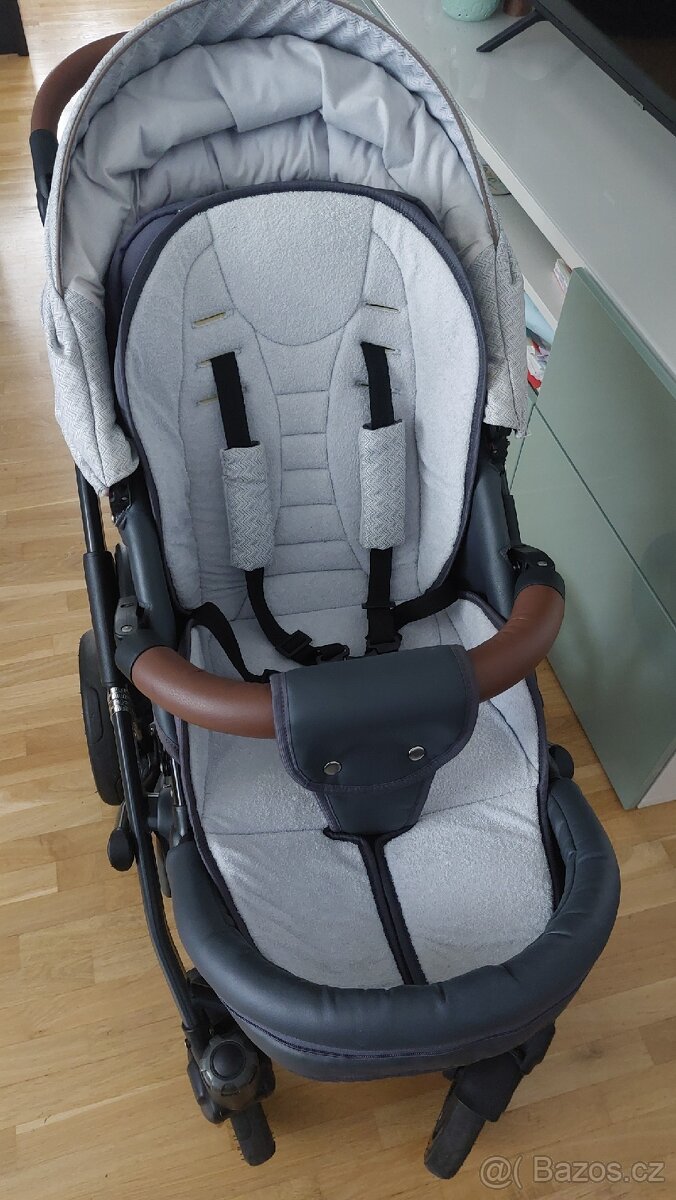 Kočárek zn. Junama Madena 2v1 - 13