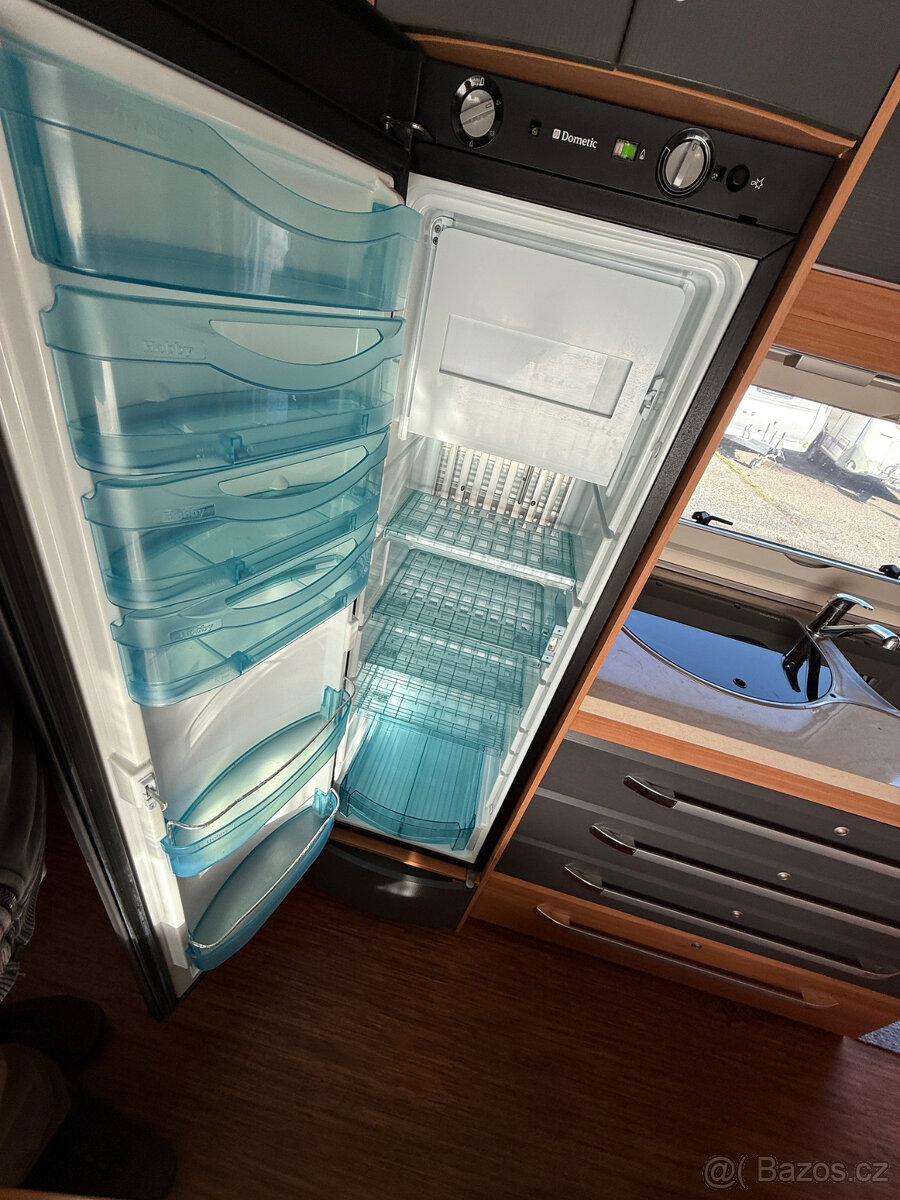 Hobby 490 KMF, PALANDY, NOSIČ KOL, VELKÁ LEDNICE --sleva-- - 13