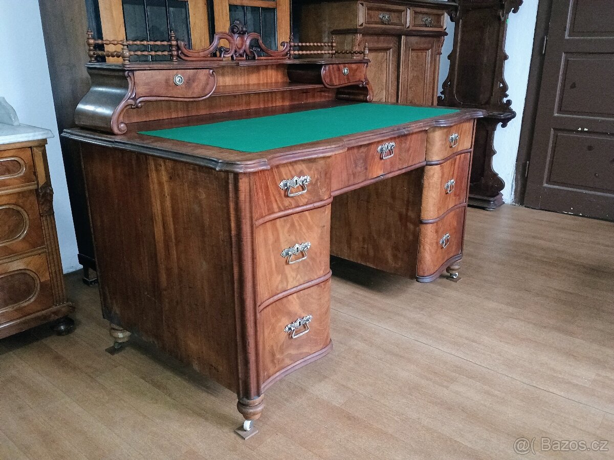 Psací stůl - 13