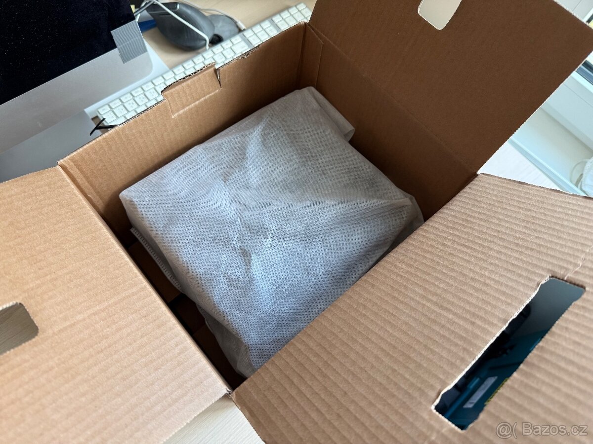 NAS Synology DS920+ s disky a SSD cache - kompletní set - 13