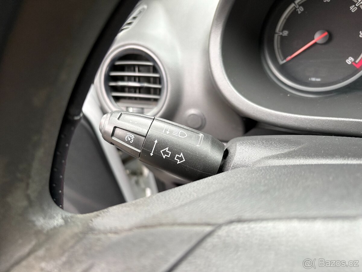 Opel Corsa 1,3 CDTi Serviska, Tažné, Klima - 13