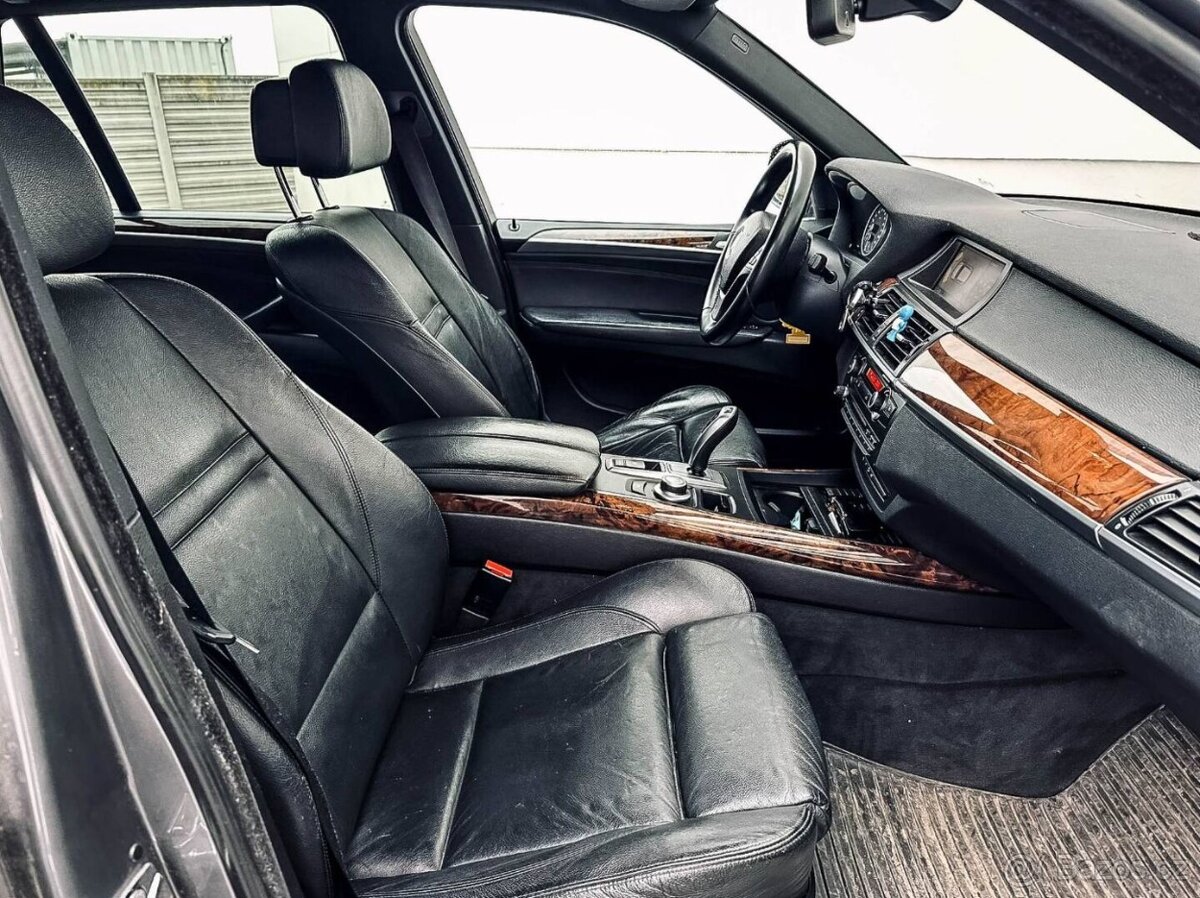 BMW X5 xDrive30d 2007 - 13