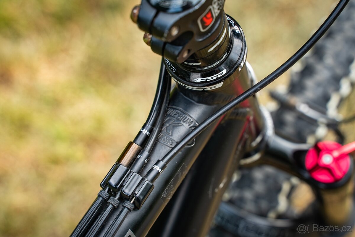 Horské kolo Kellys Hacker XC - 13