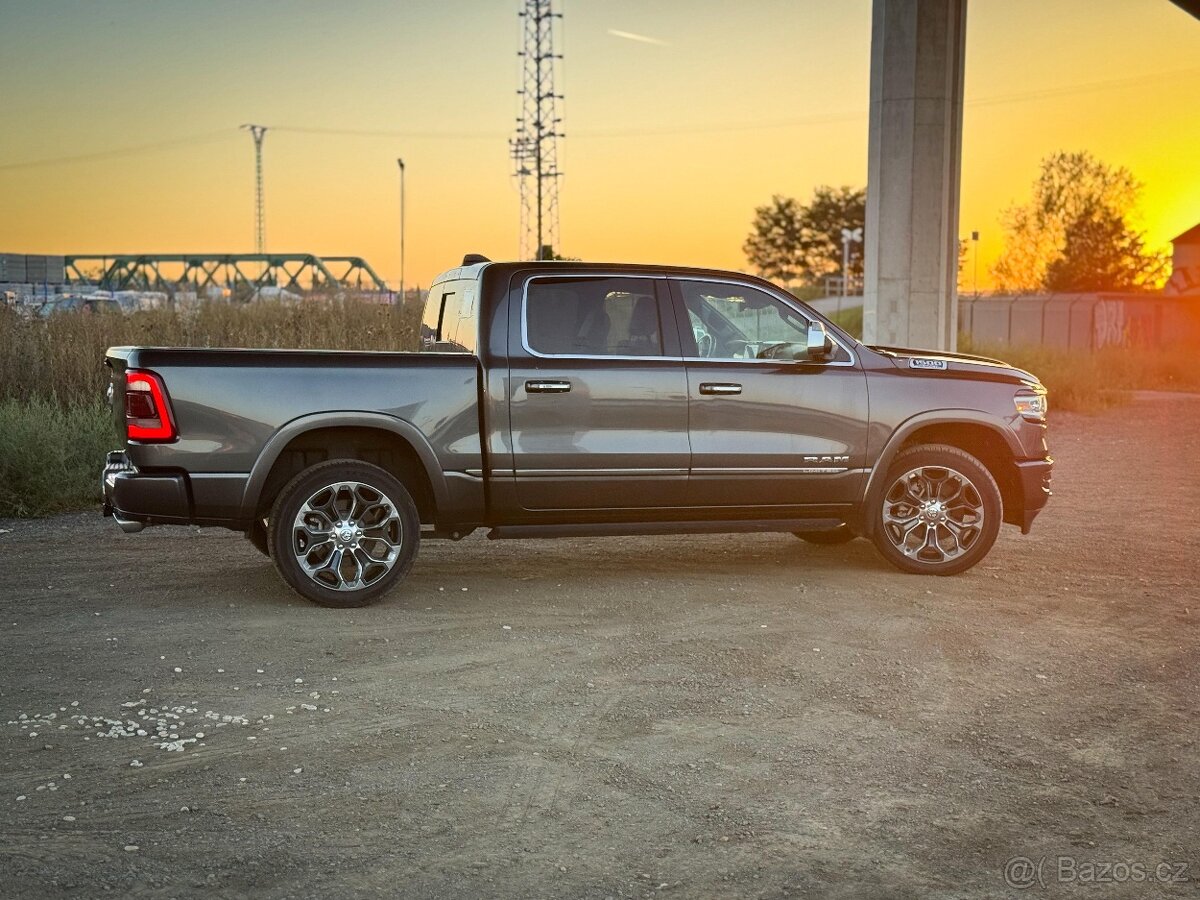 Dodge Ram limited 2020 - 13