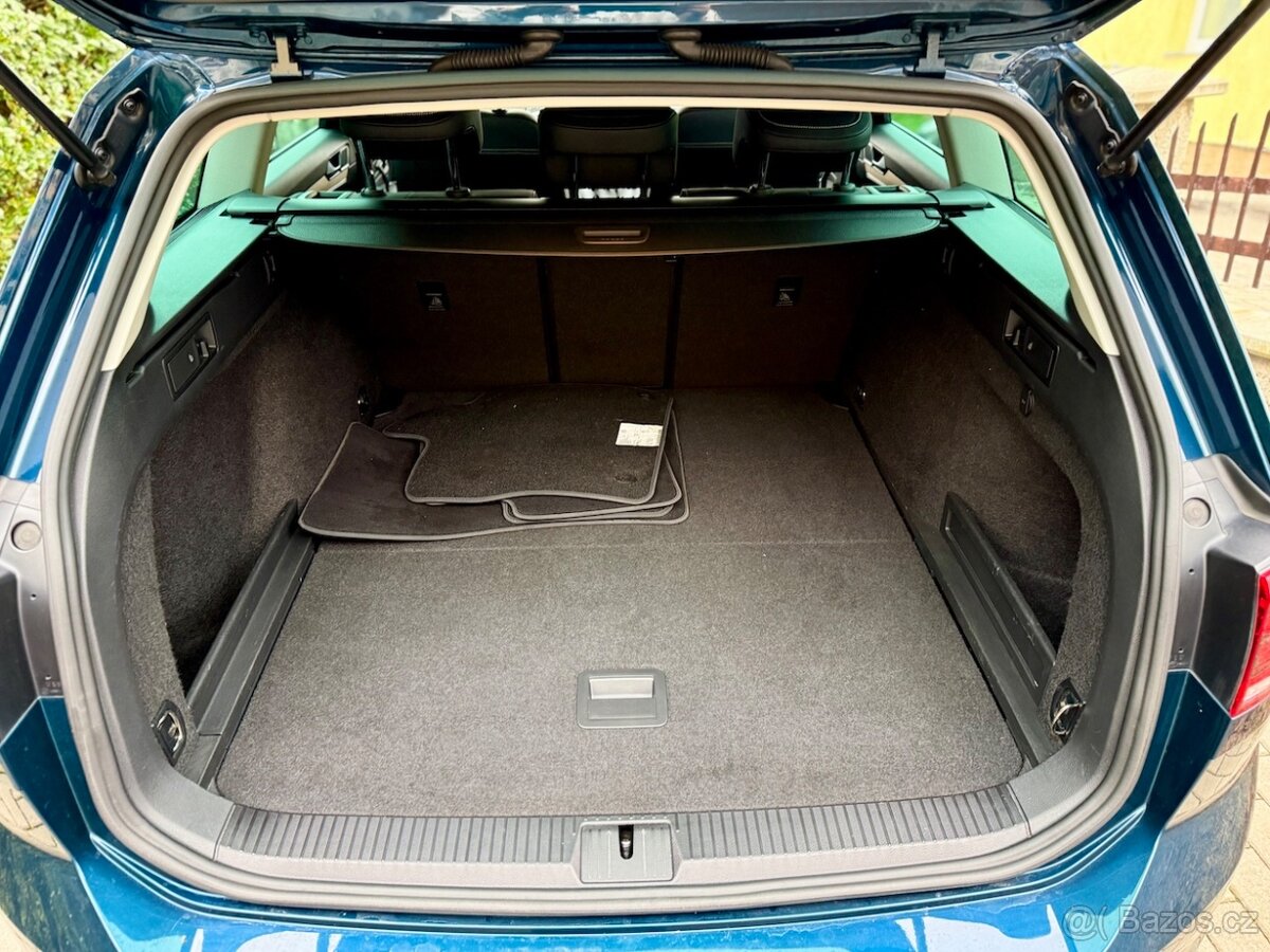 VW PASSAT 2,0TDi 110kW ELEGANCE DSG ACC LED Koup.ČR,2020 - 13